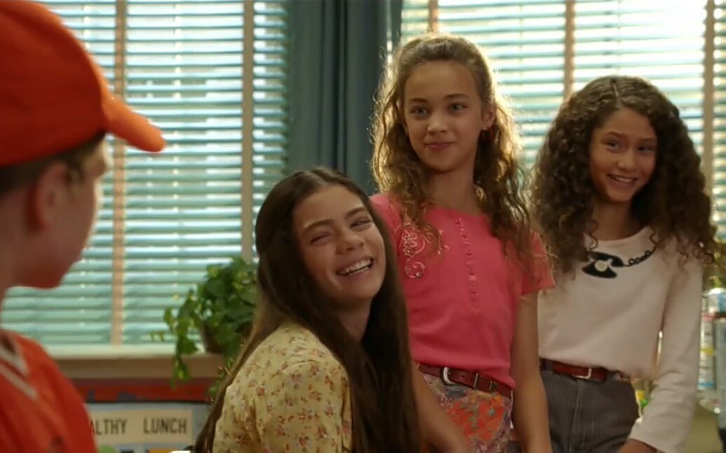 小谢尔顿是这样安慰米茜的