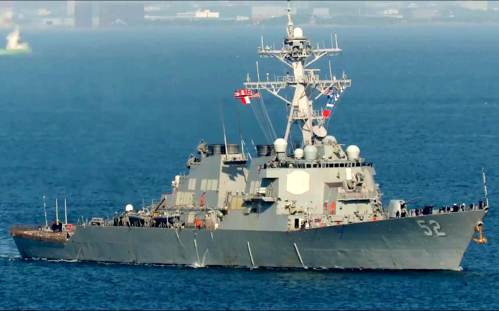 美国海军阿利伯克级驱逐舰flightia型巴里号ddg52