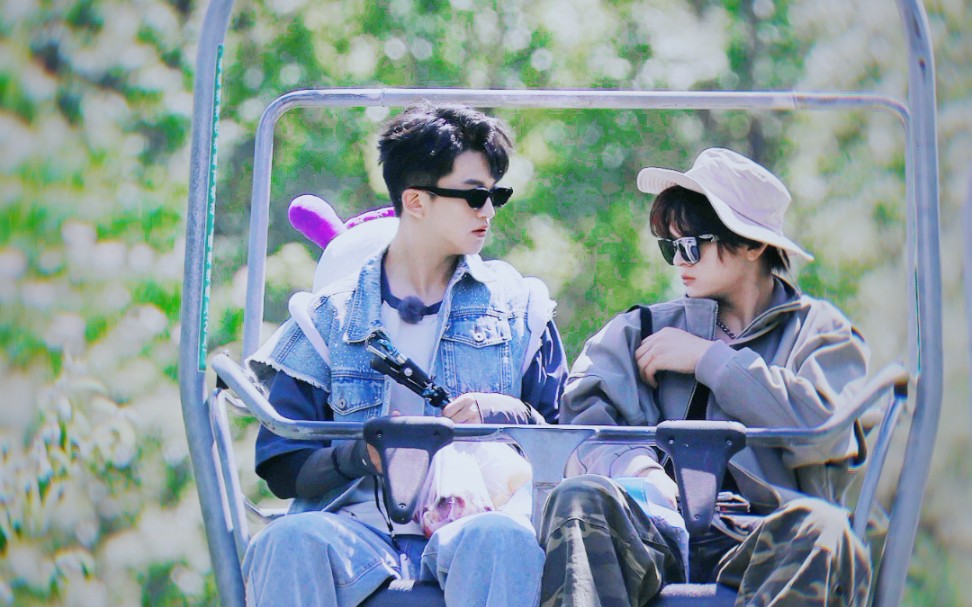 [垂直入坑]黄子弘凡×石凯 盒子×凯凯 小狗次方 小狗面包