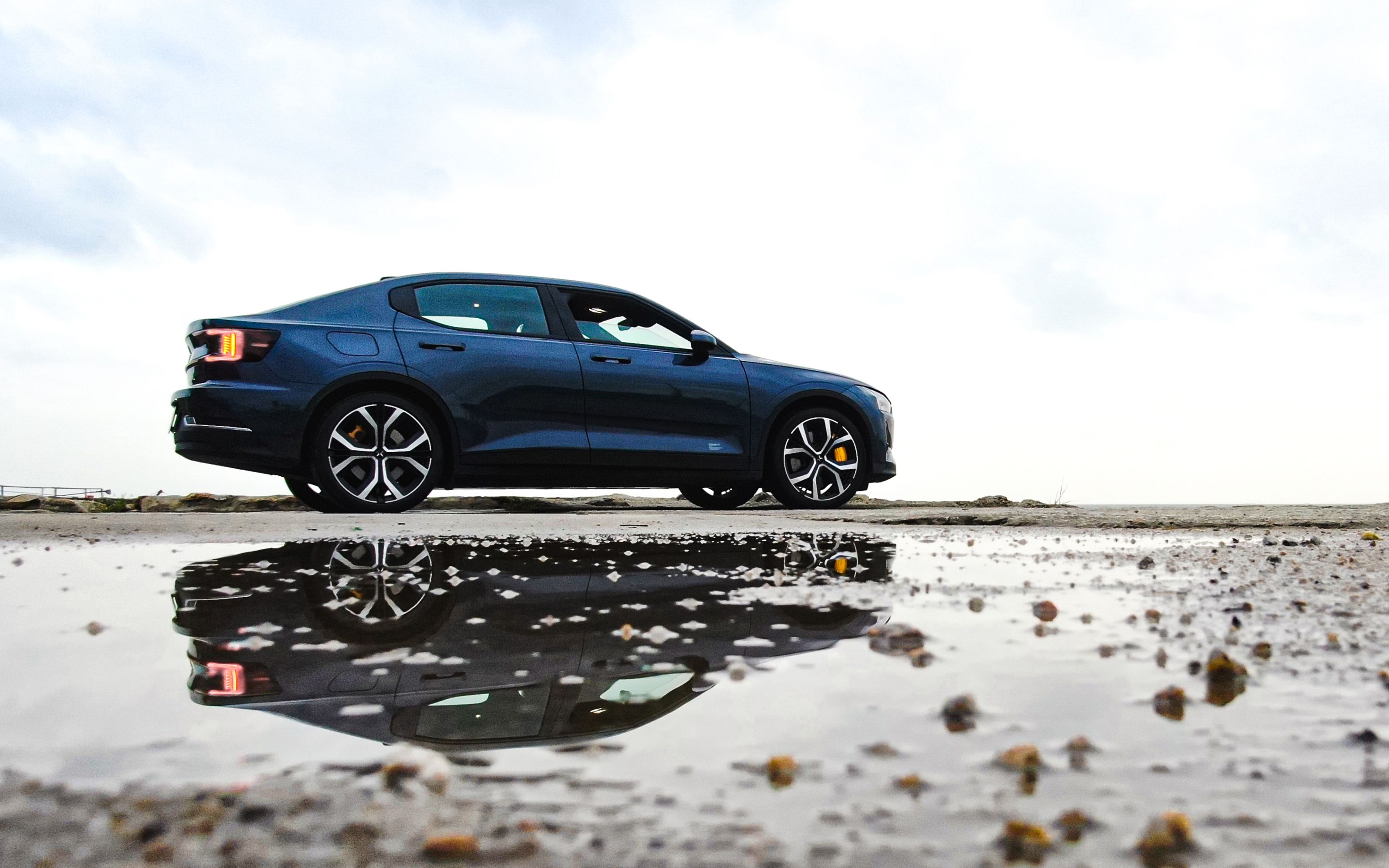 polestar 2:请为我的纯粹着迷