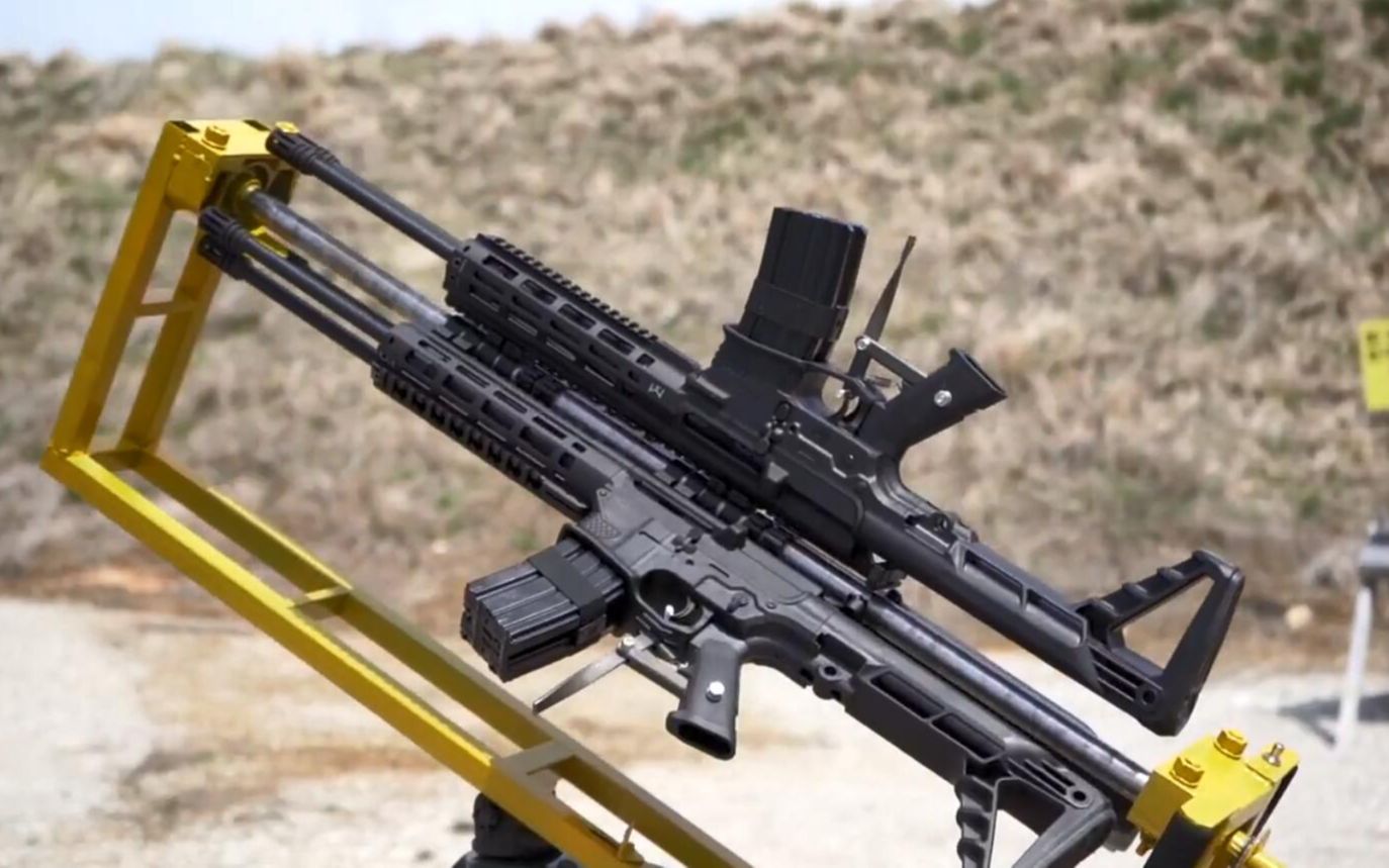 扣动扳机不松手,直到子弹打完,自动武器,又称"全自动武器"