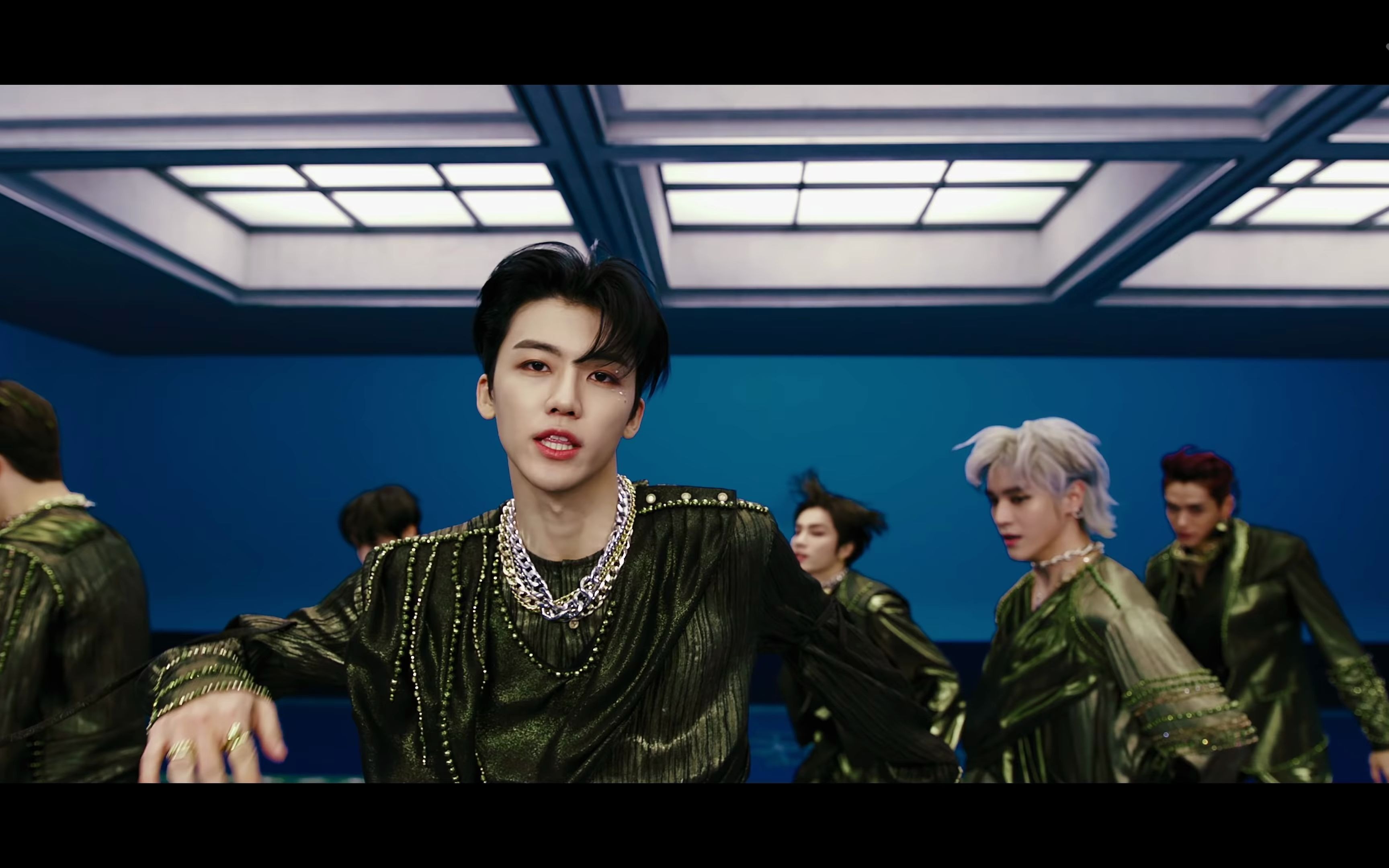 nct 2020 resonance mv ( 4k 画质 )