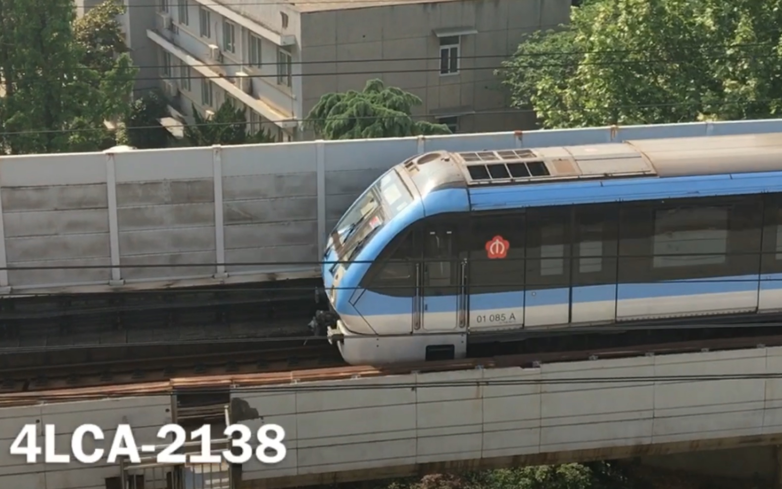 【南京地铁】迈皋桥俯拍一号线国产车8586进出站