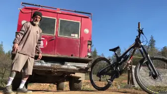 【Loose Riders】 老汉的的 MTB 天堂 -  Mark Partain