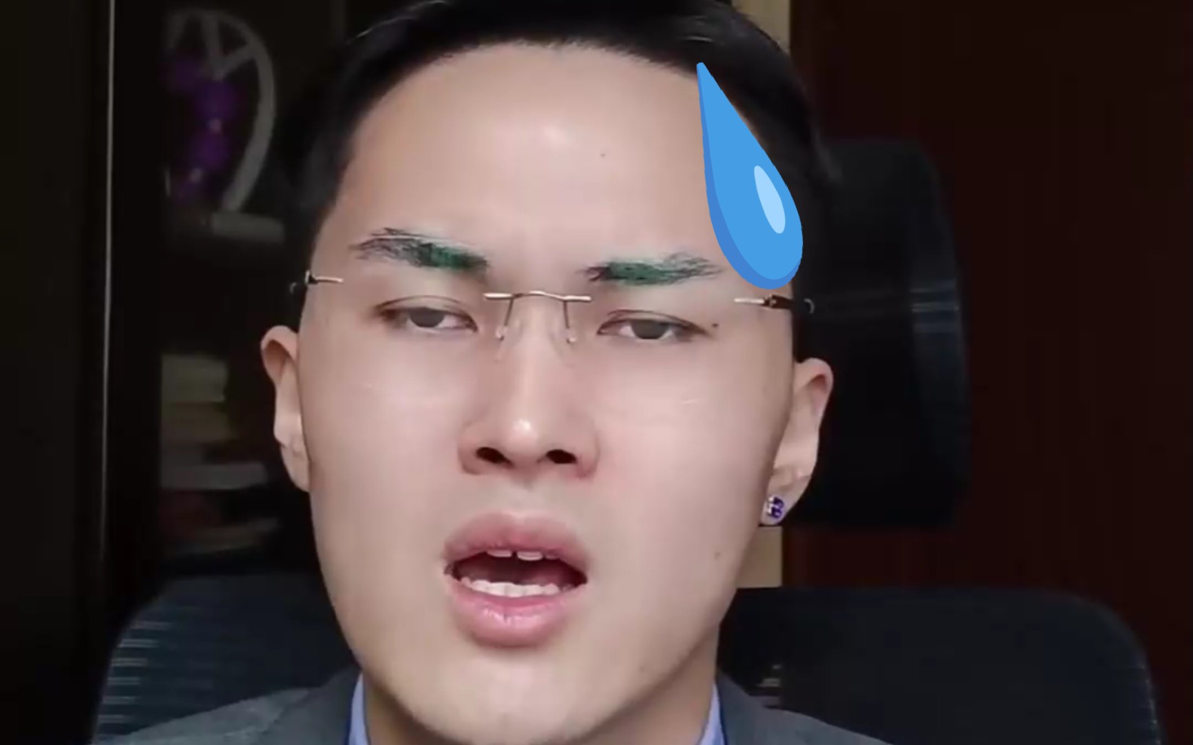 唐哥~~~又坐牢了