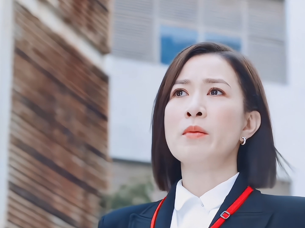 佘诗曼新闻女王