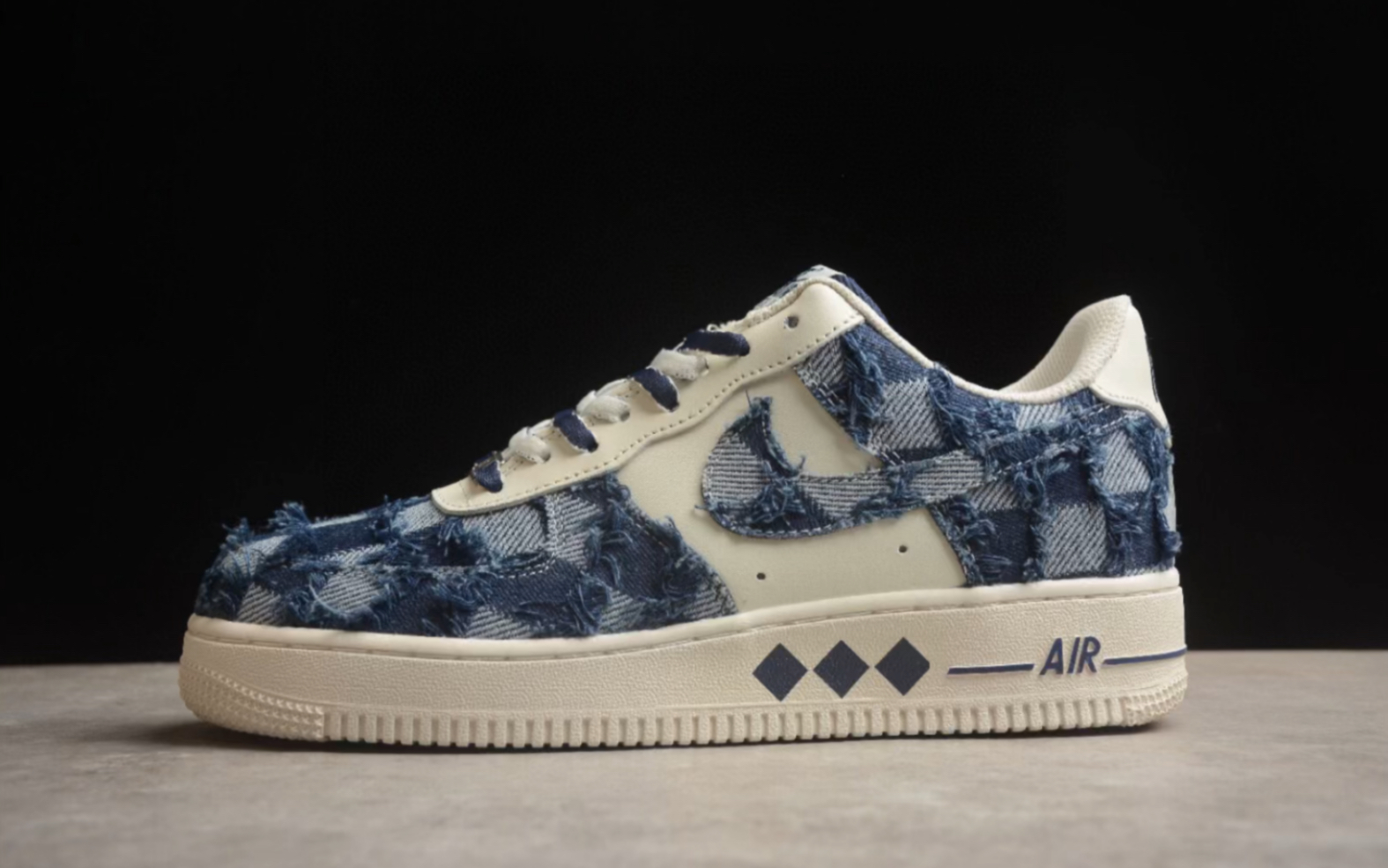 low exclusive denim 复古牛仔布米白深蓝棋盘格流苏提花菱格空军一号