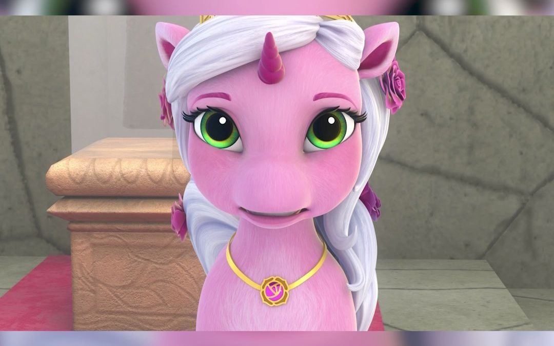 小马菲莉-图书馆里的古老咒语书