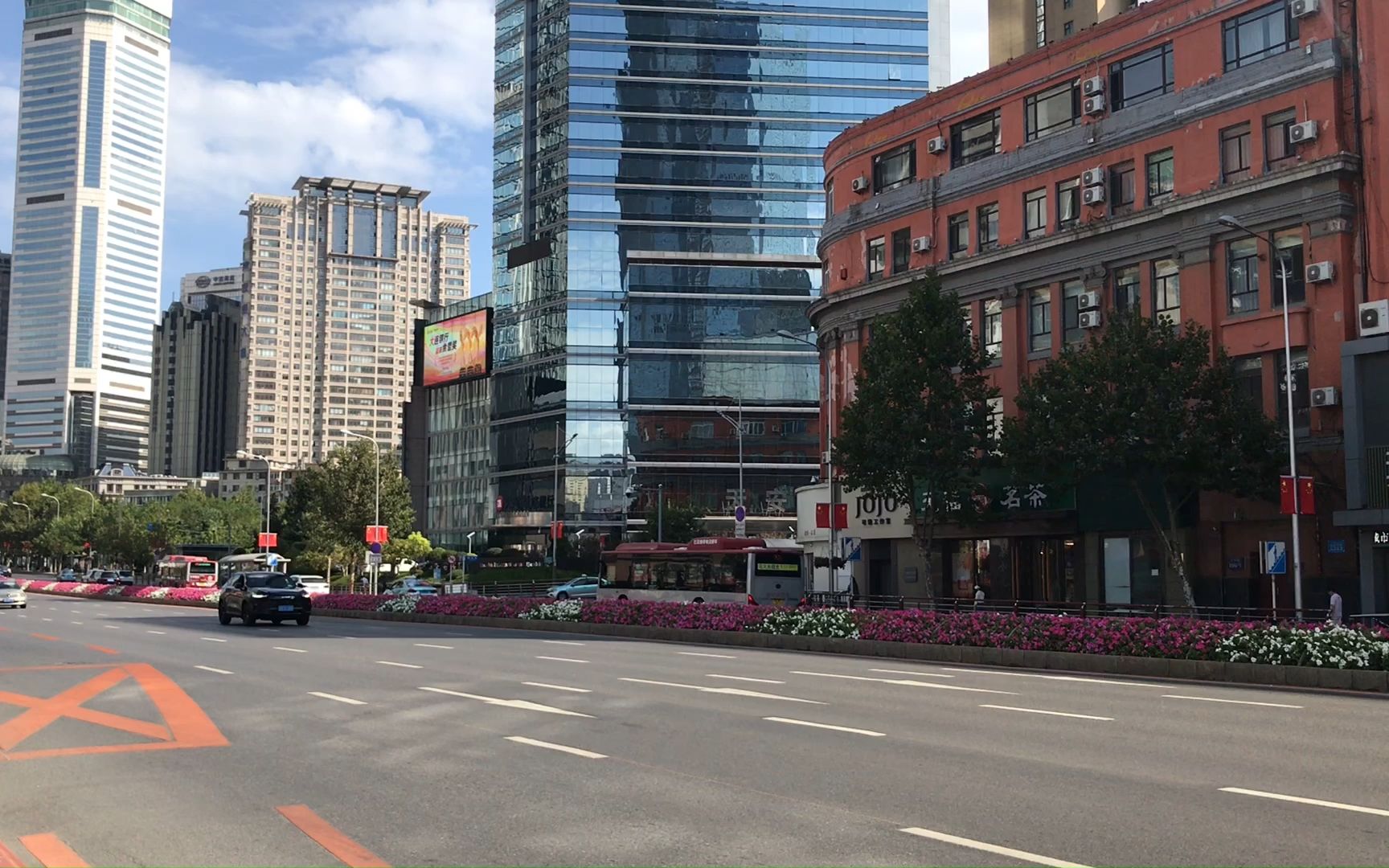 探访大连老建筑:中山路100号