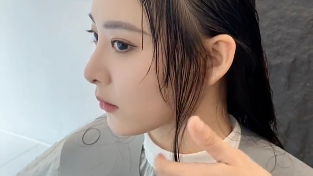 百分之九十的女生都需要的胎毛刘海