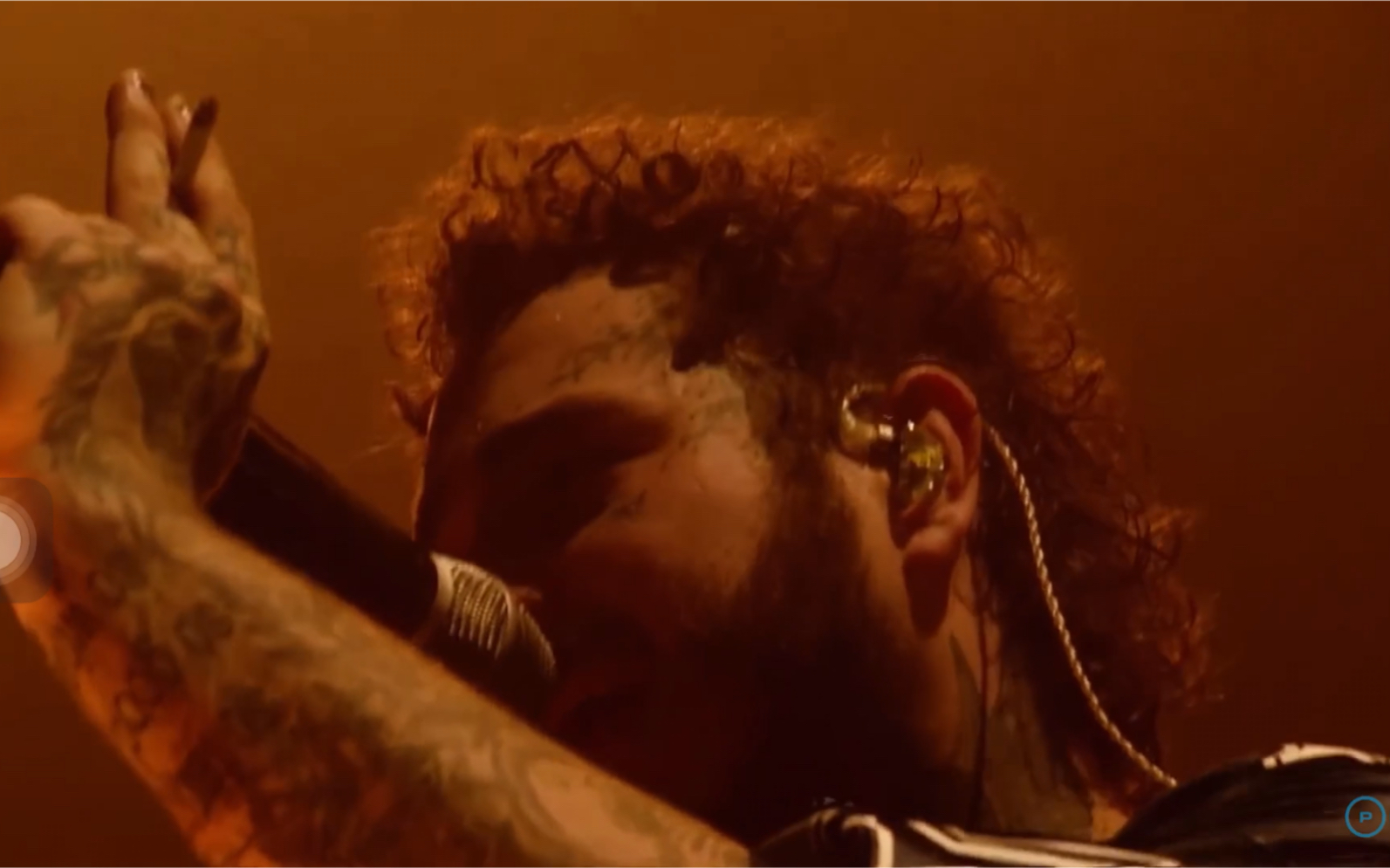 [图]Post Malone- Circles (Live on the Runaway Tour )