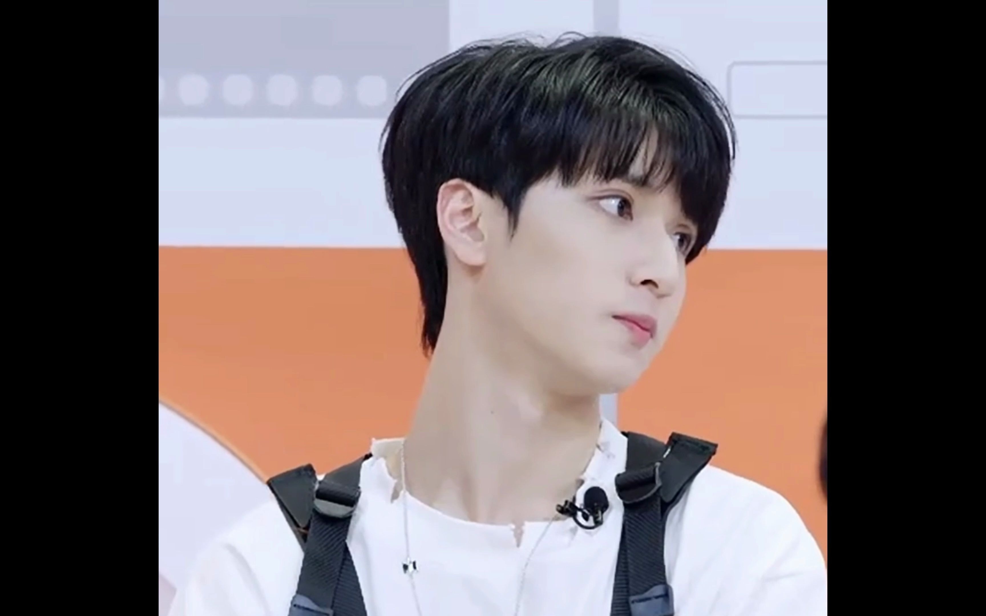 【严浩翔】拼接了一下撒娇小严