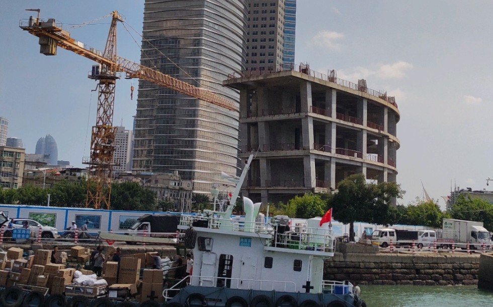 厦门裕景中心,烂尾快30年了.