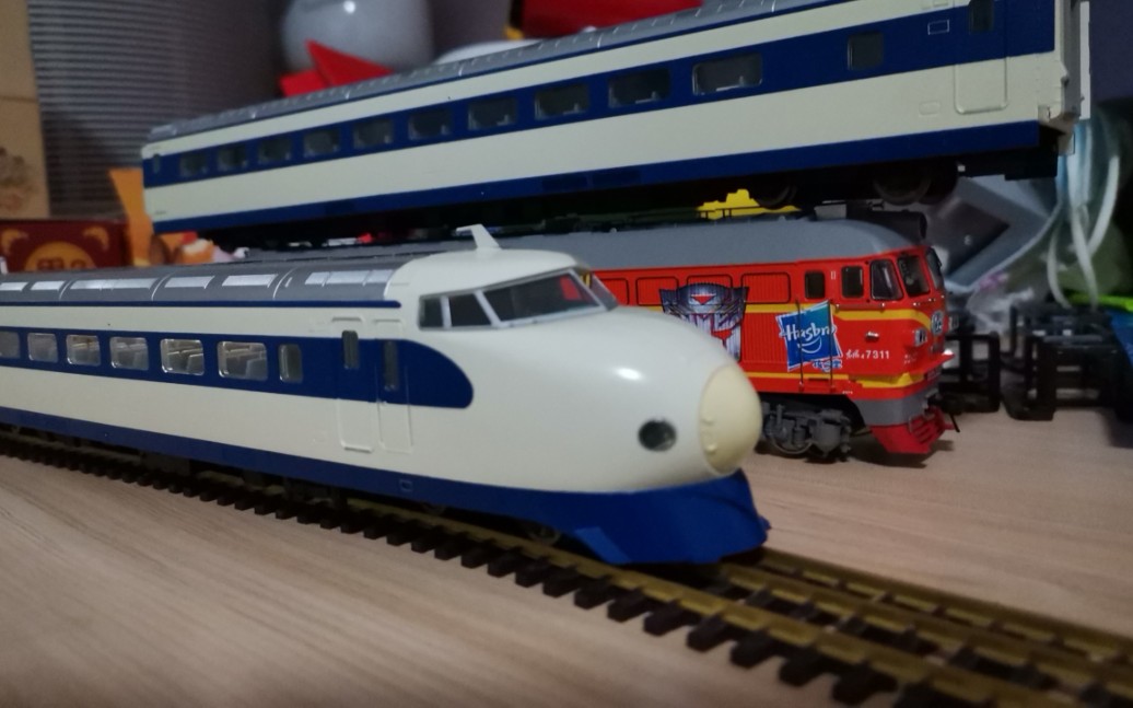 ho比例火车模型之0系新干线试验车编组,高铁～动车组～日本铁道_哔哩
