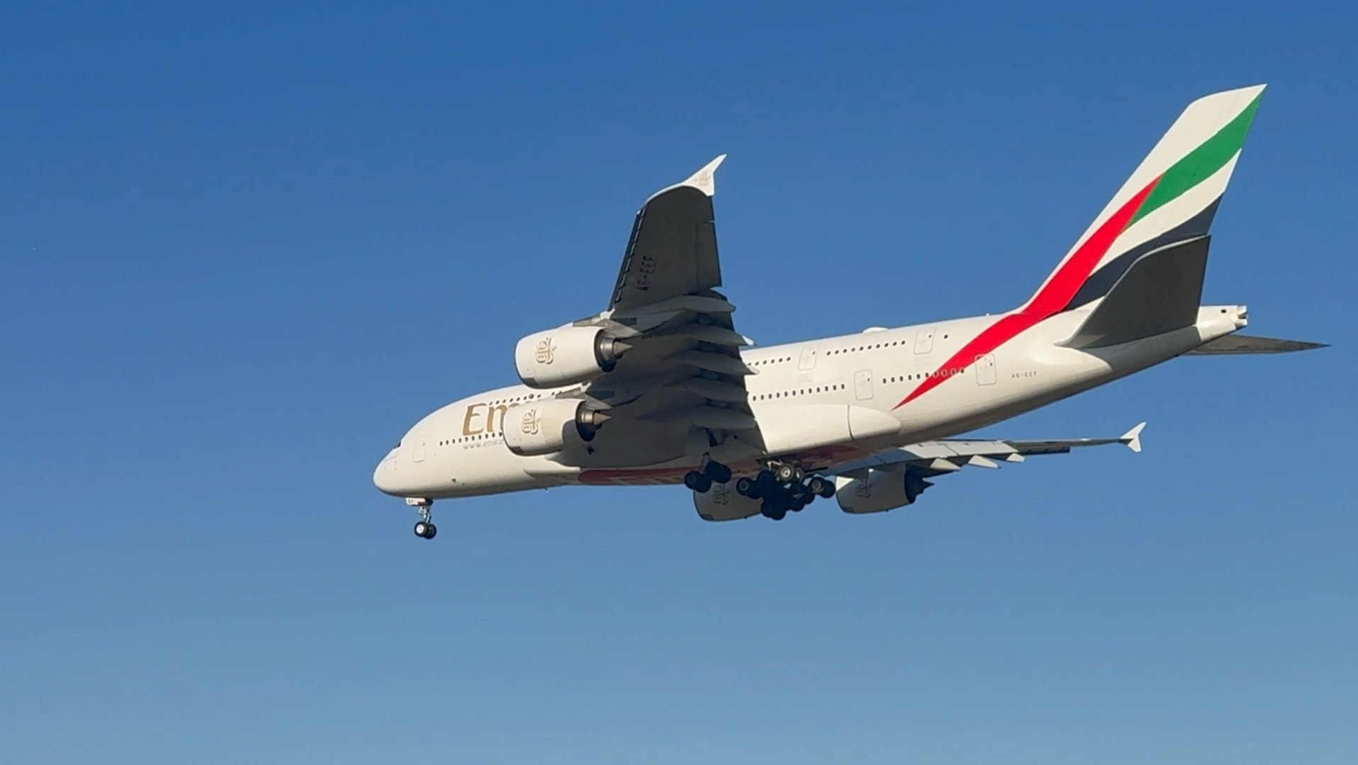 阿联酋航空A380降落北京首都国际机场（26.10.05）