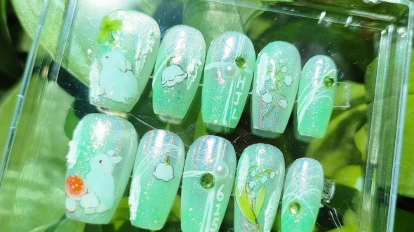 时代少年团tnt贺峻霖春海月明应援兔子铃兰花铃铛美甲周边专辑开箱