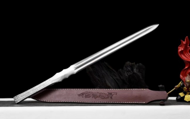 一身转战三千里,一剑曾当百万师 花纹钢纯手工锻打一体剑