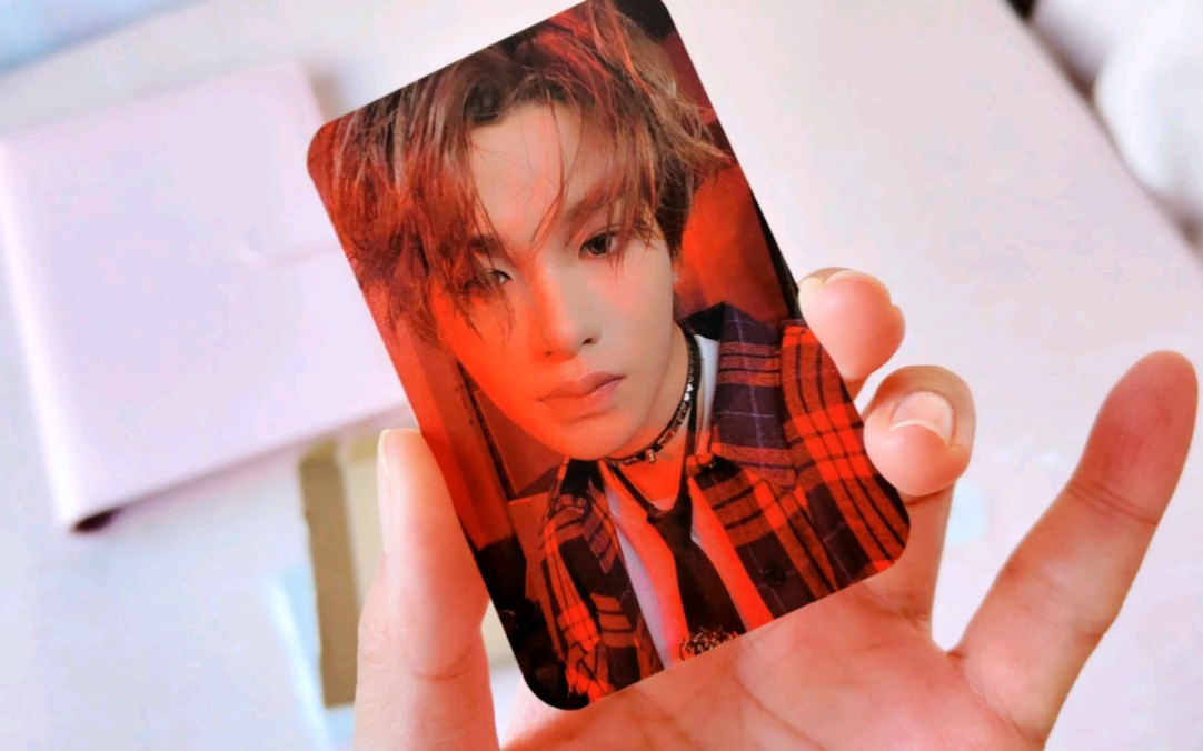 【justin黄明昊】冬日简讯限定小卡 | 这寄卡方式真有你的