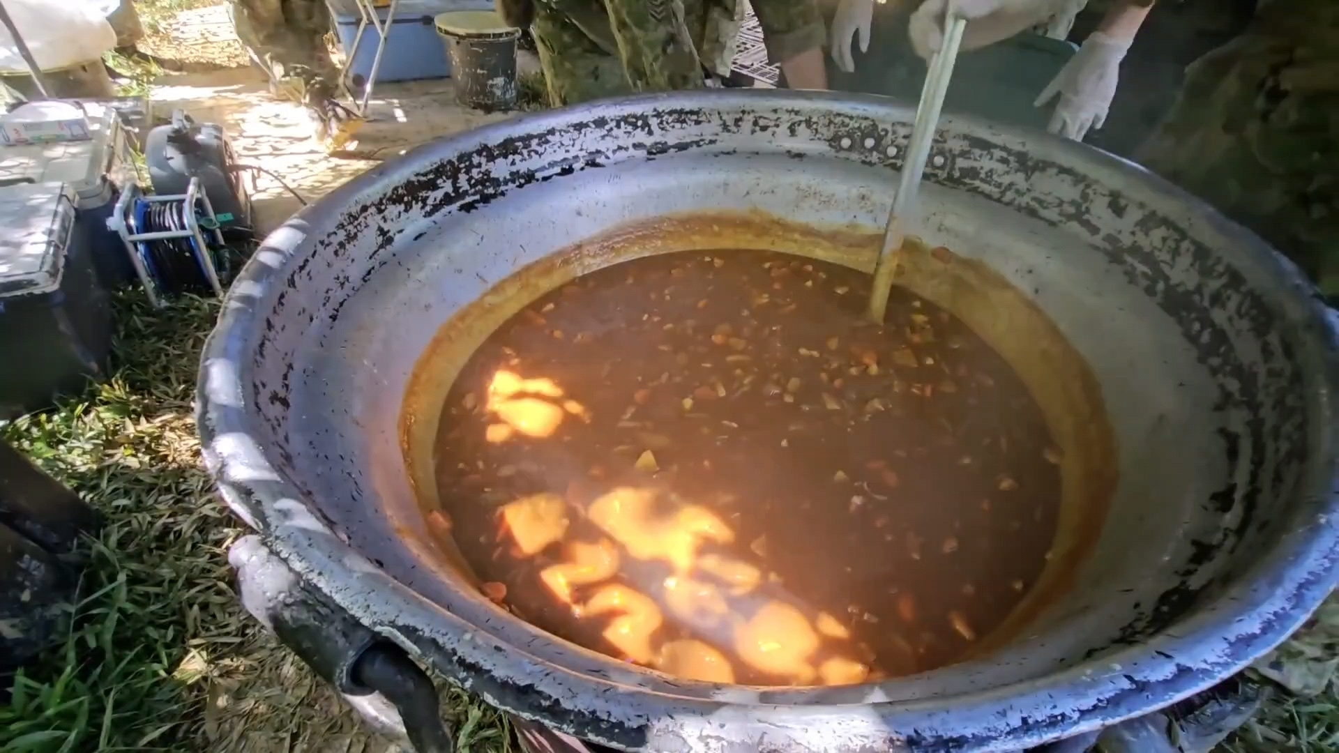 来看看日本自卫队的伙食.