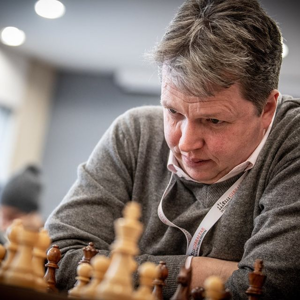 Play the Ruy Lopez - Part 1 with GM Ivan Cheparinov