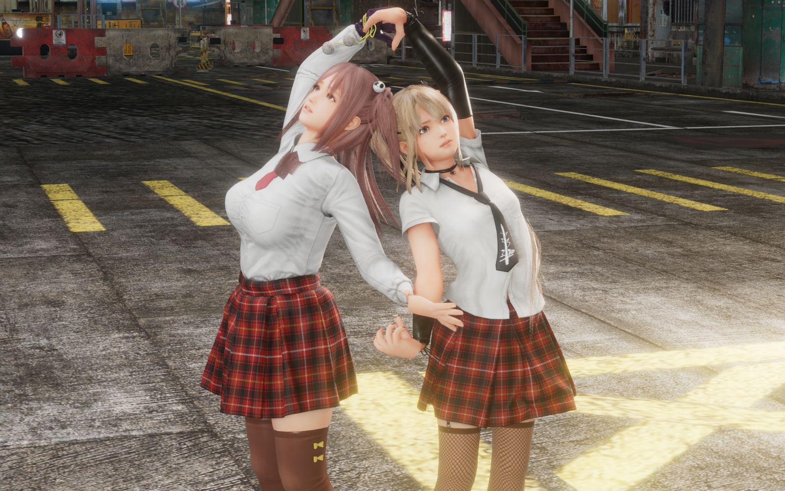 玛丽萝丝和穗乃果7815潜入你的心