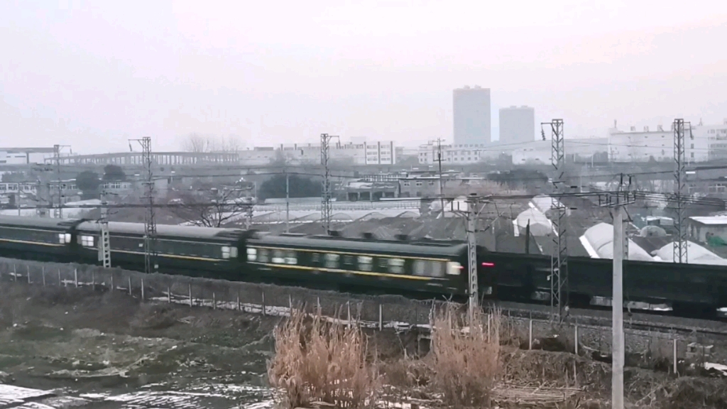 和谐d1d早晨与和谐d2b汇车