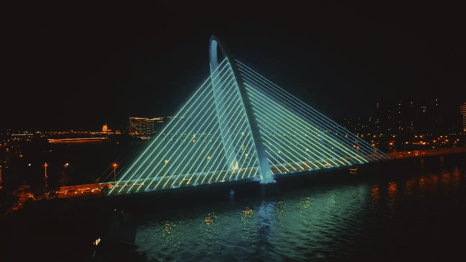 【西安航拍】后海斜拉桥夜景