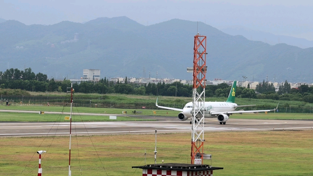 春秋航空a320起飞