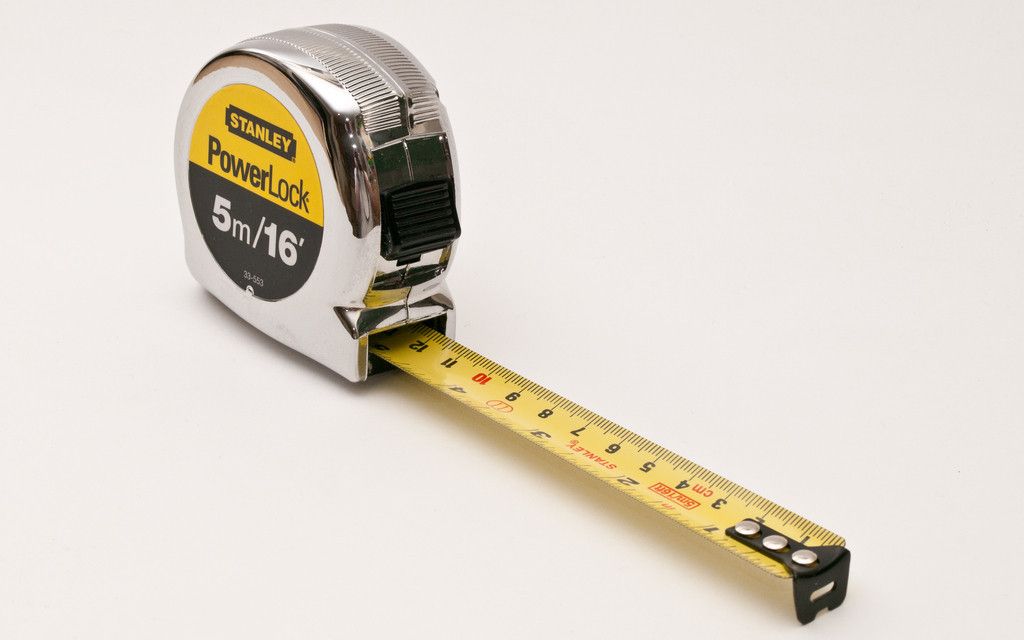 3dmax里面如何测量距离和角度