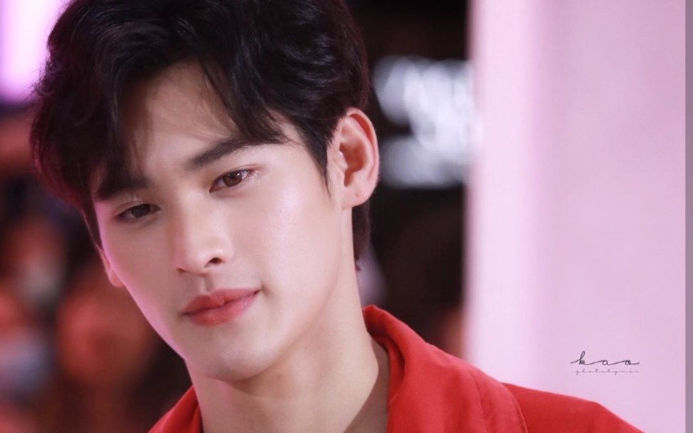 【kao】九哥4月7号怼脸直播录屏,声音超级温柔呢!