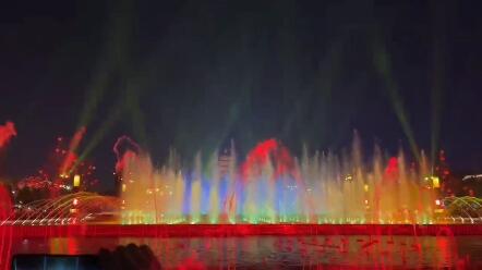大雁塔喷泉 哔哩哔哩 大雁塔喷泉 哔哩哔哩
