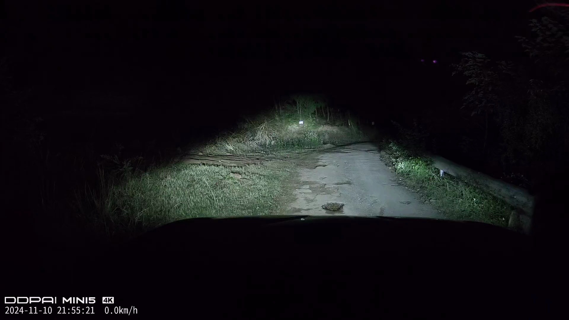 荒山野岭夜晚图片