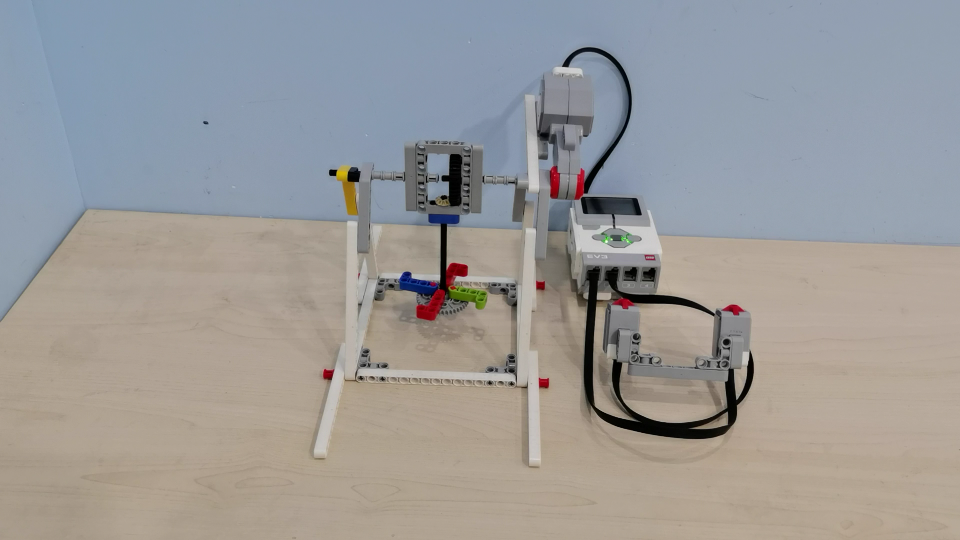 乐高ev3惯性大摆锤