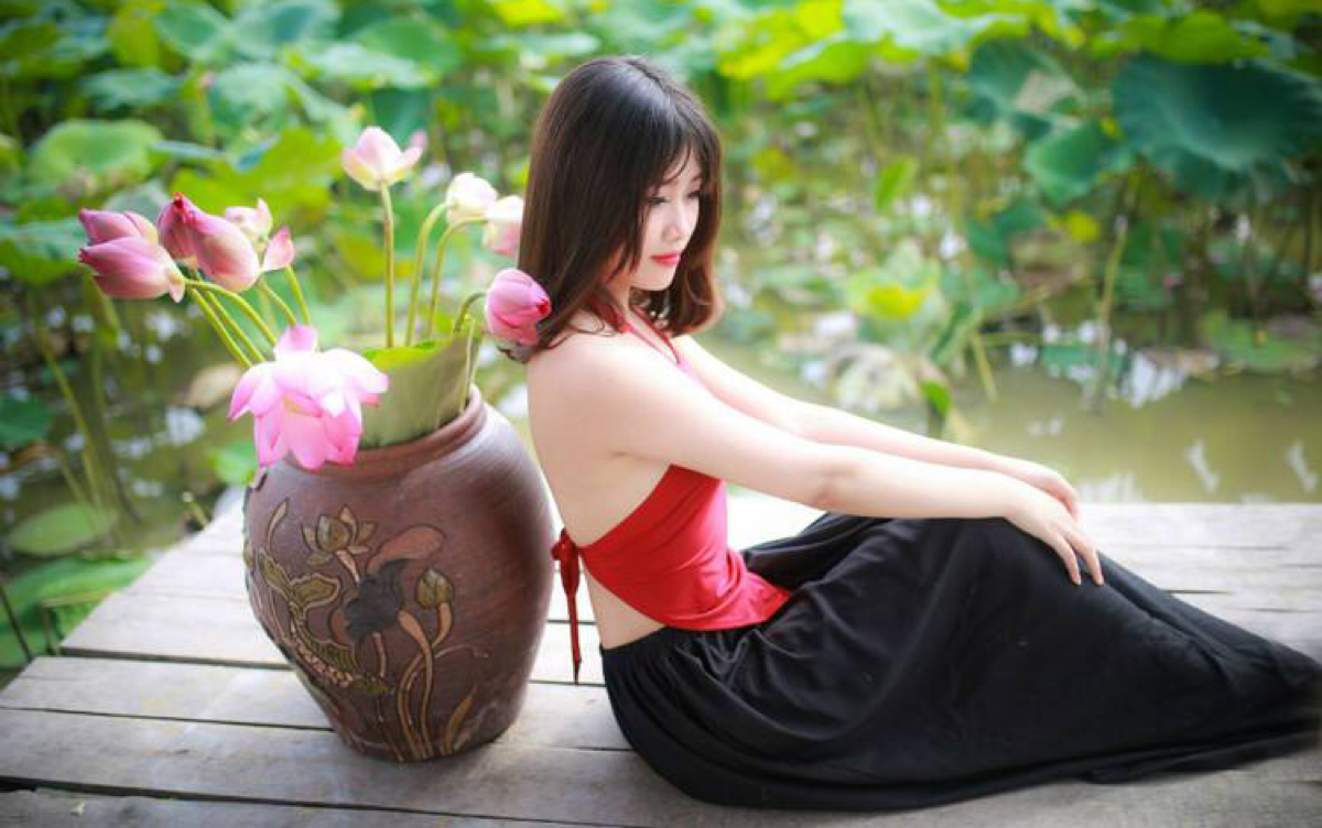 抖音2018越南美女pk中国网红