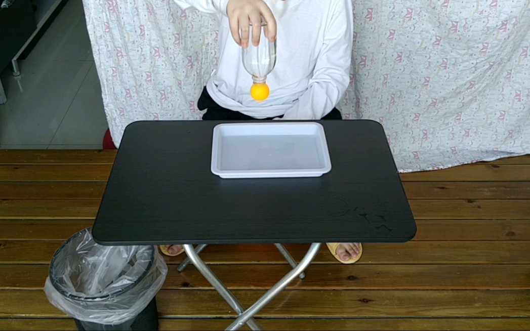 【实验】水吸乒乓球_哔哩哔哩_bilibili