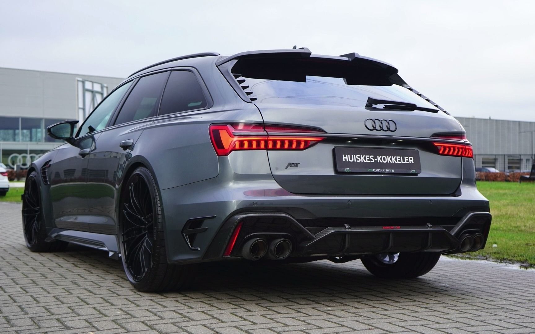 2021款全新奥迪abt rs6-r 740匹