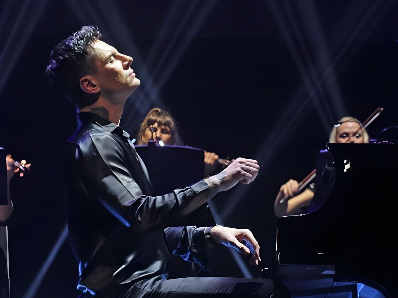 全球超帅古典跨界钢琴大师马克西姆,这手速让单身20年的我彻底拜服