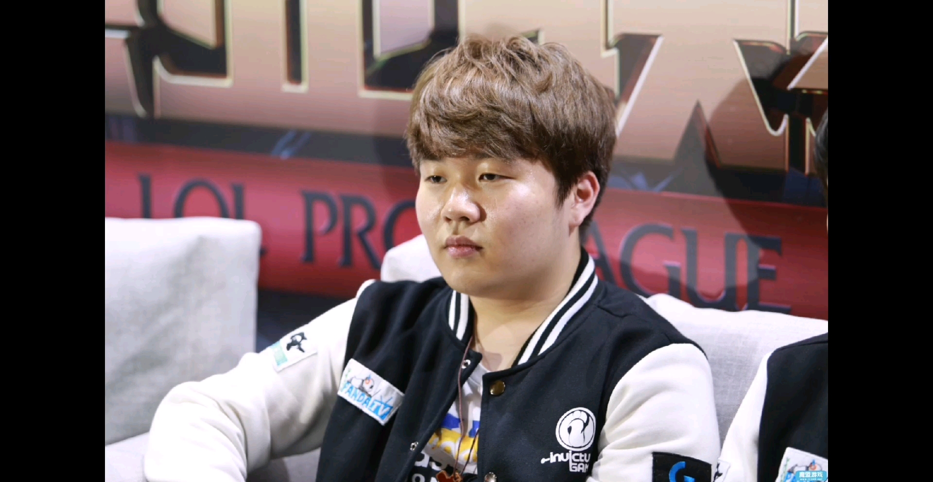 rookie我中年男人宋义进你还是从前那个少年