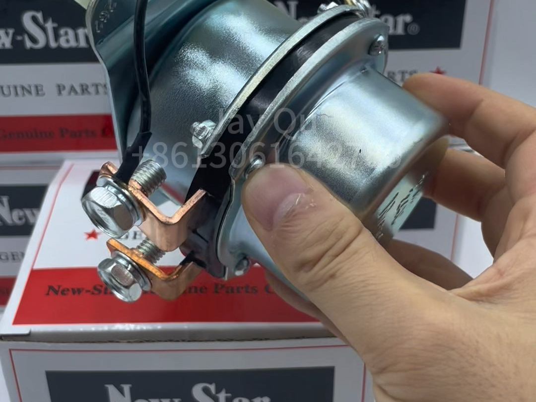 高品质挖掘机24v电源继电器