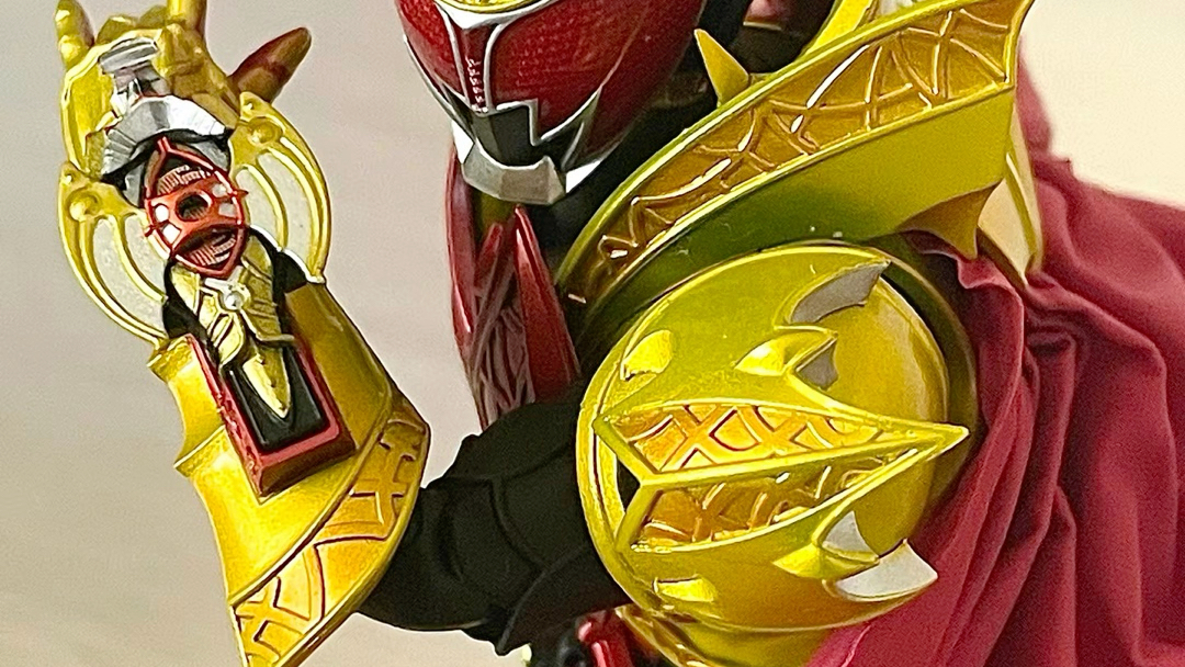 假面骑士kiva魔皇形态真骨雕抖yin关注:小芥抚月
