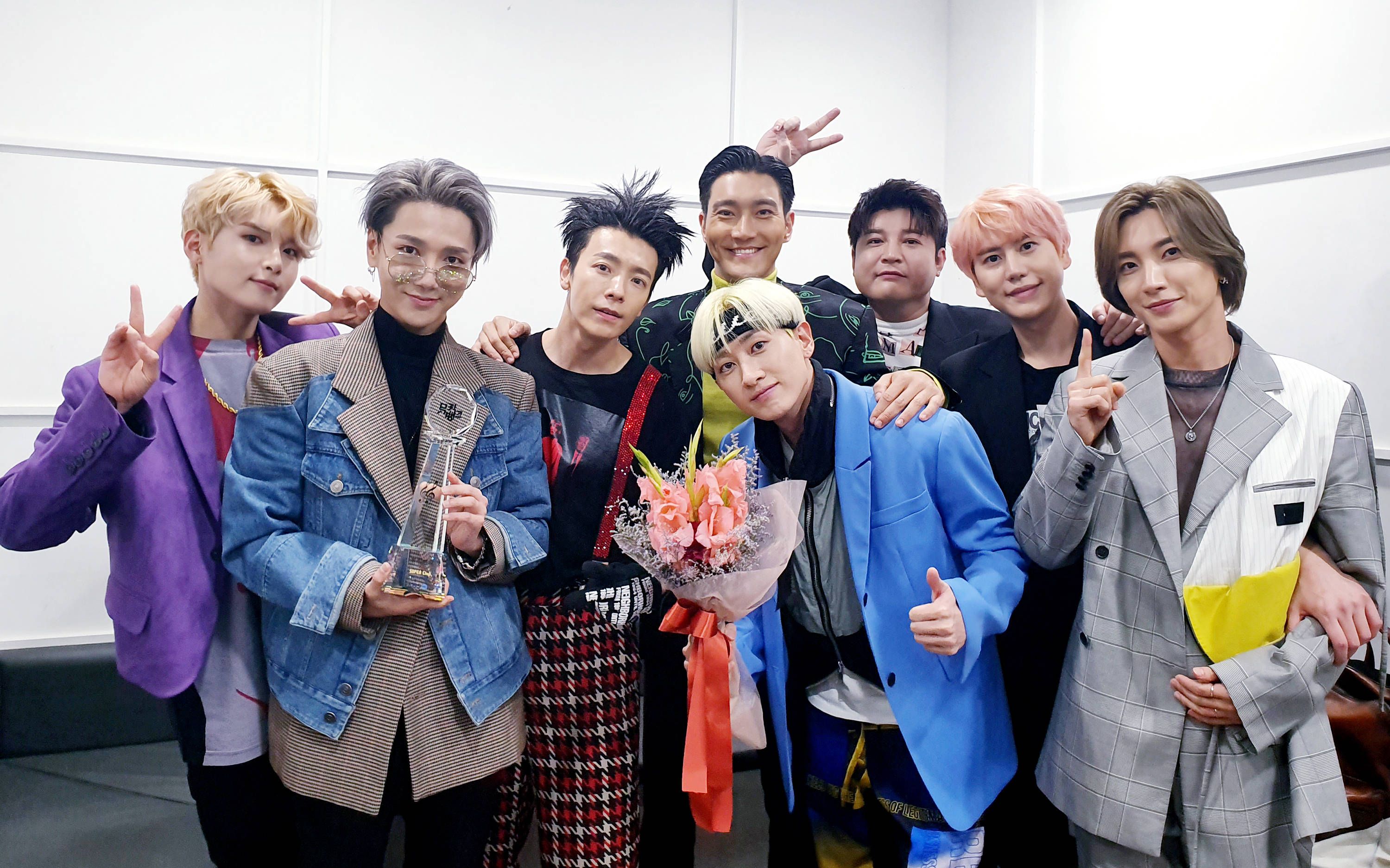 super junior - super clap(大声鼓掌)(191018 kbs音乐银行)【中韩