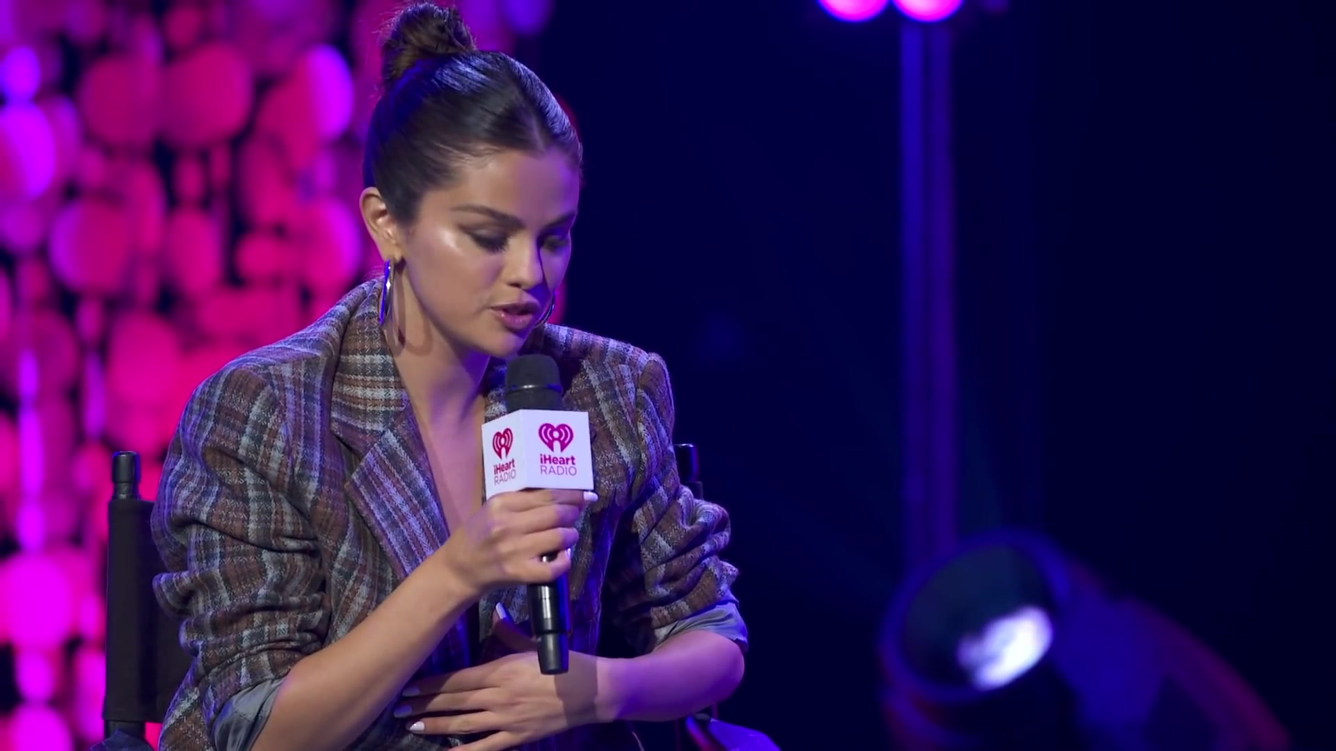 【生肉】selena gomez赛琳娜戈麦斯傻脸娜iheartradio新专rare试听