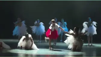 少儿最火舞蹈《我妈妈是白衣天使》小朋友快来一起跳，太适合演出了！