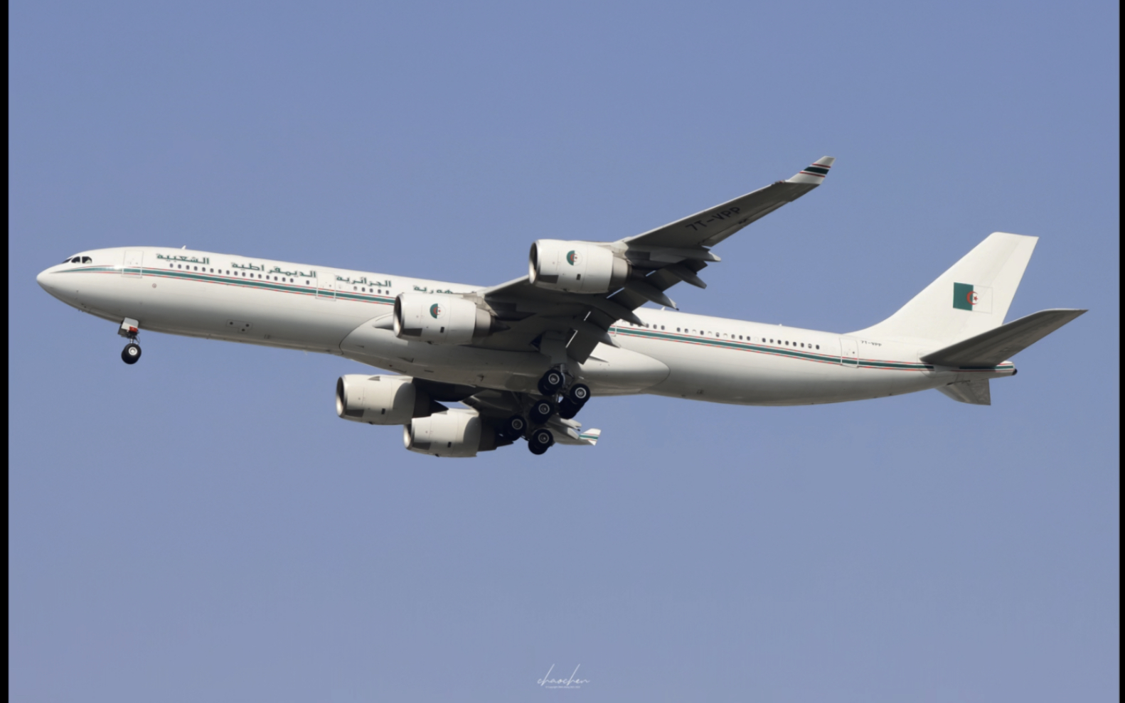 【航空】阿尔及利亚空军a345落地北京