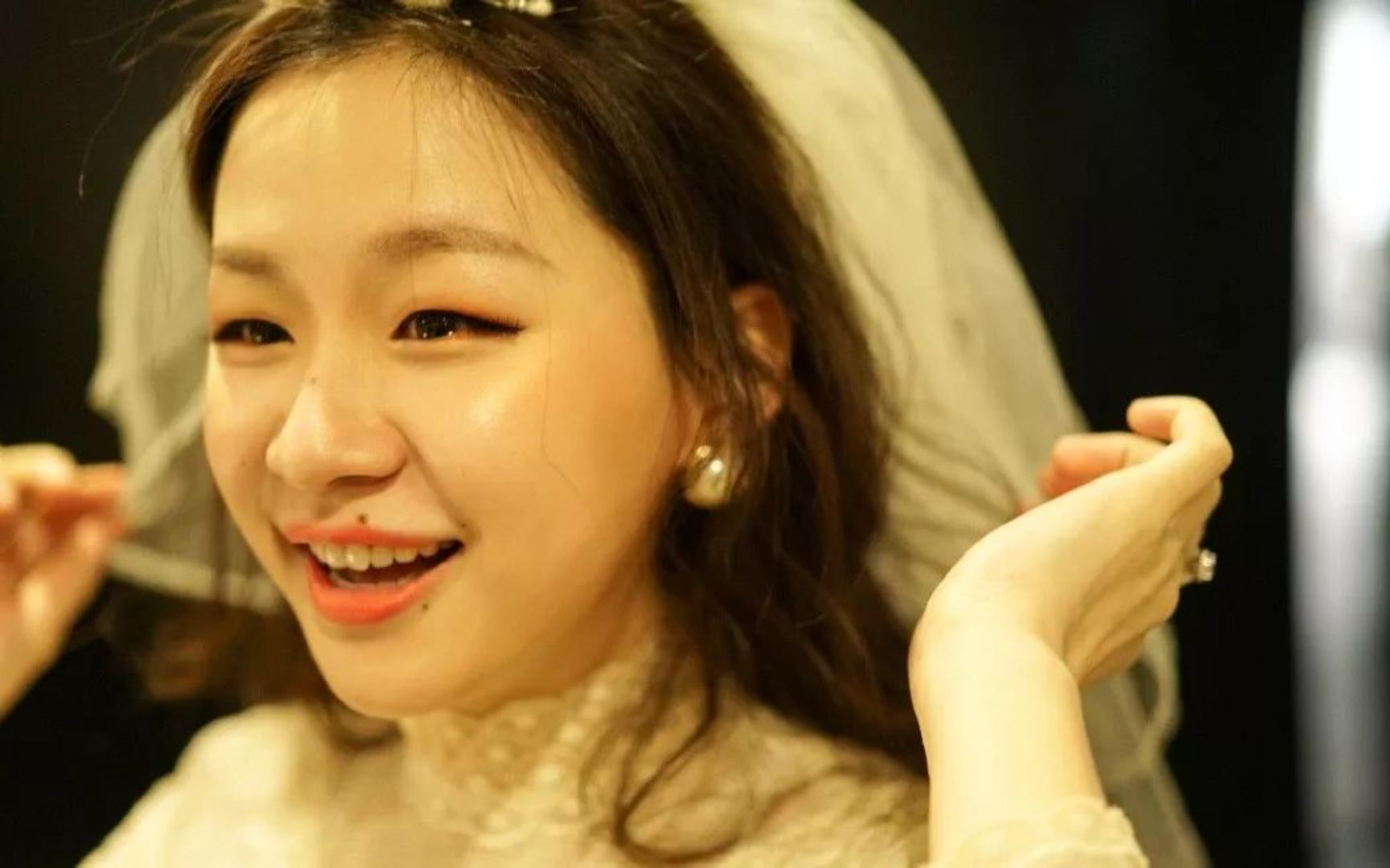 金靖一出手,就知有没有 综艺反复看这段儿,脸都笑烂了