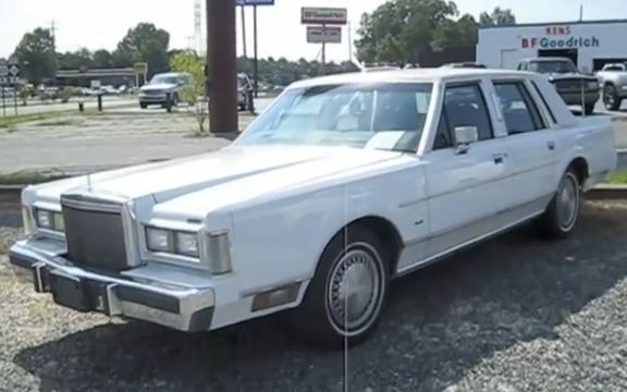 【经典大船详拍】1988 林肯城市 Lincoln Town Car哔哩哔哩bilibili