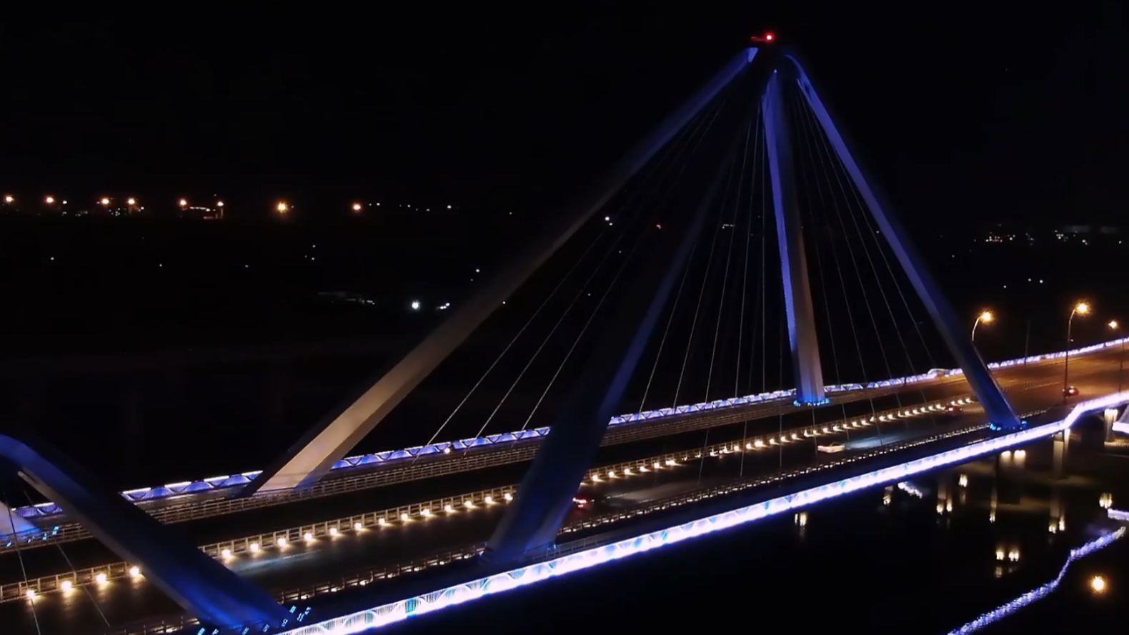 山西大同      北环桥夜景