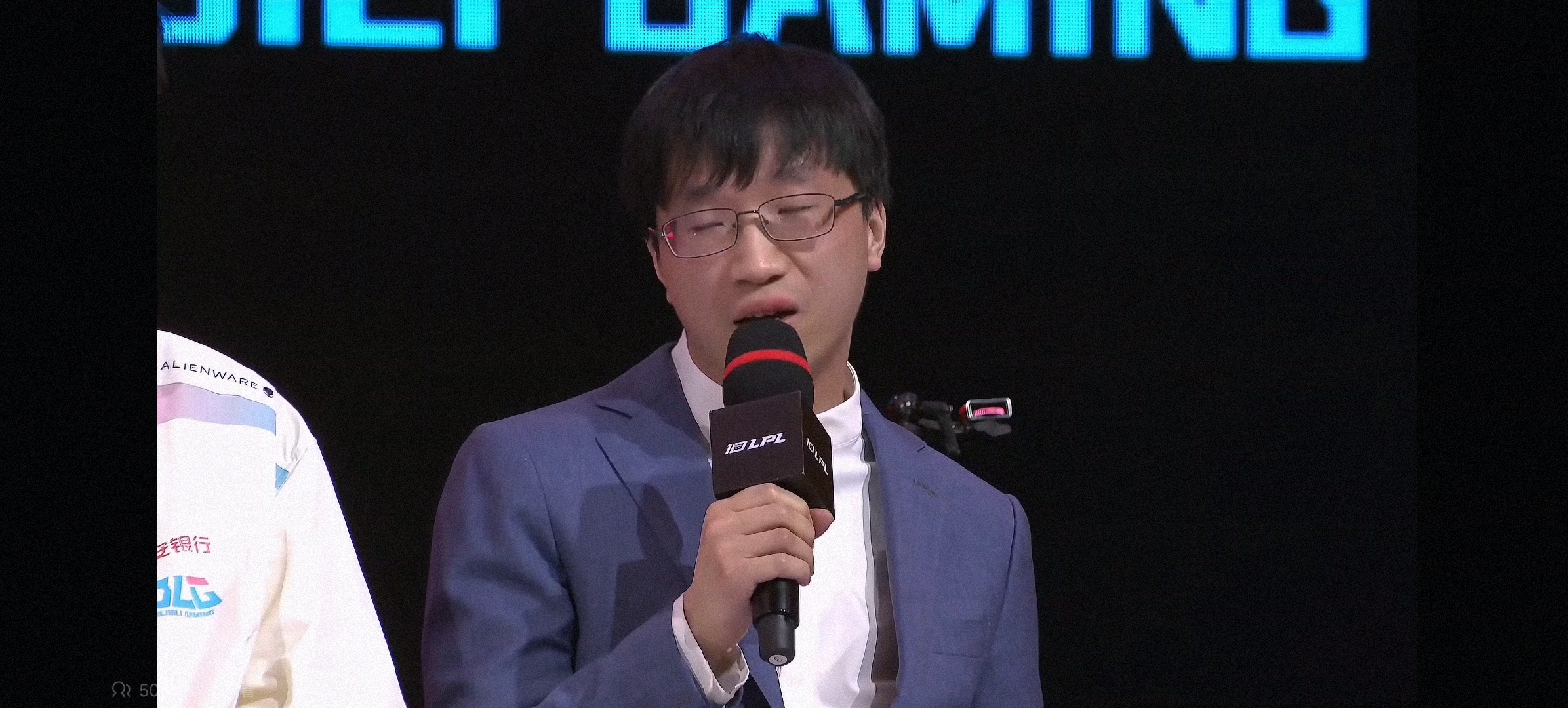 好狠 tabe教练说红米不配