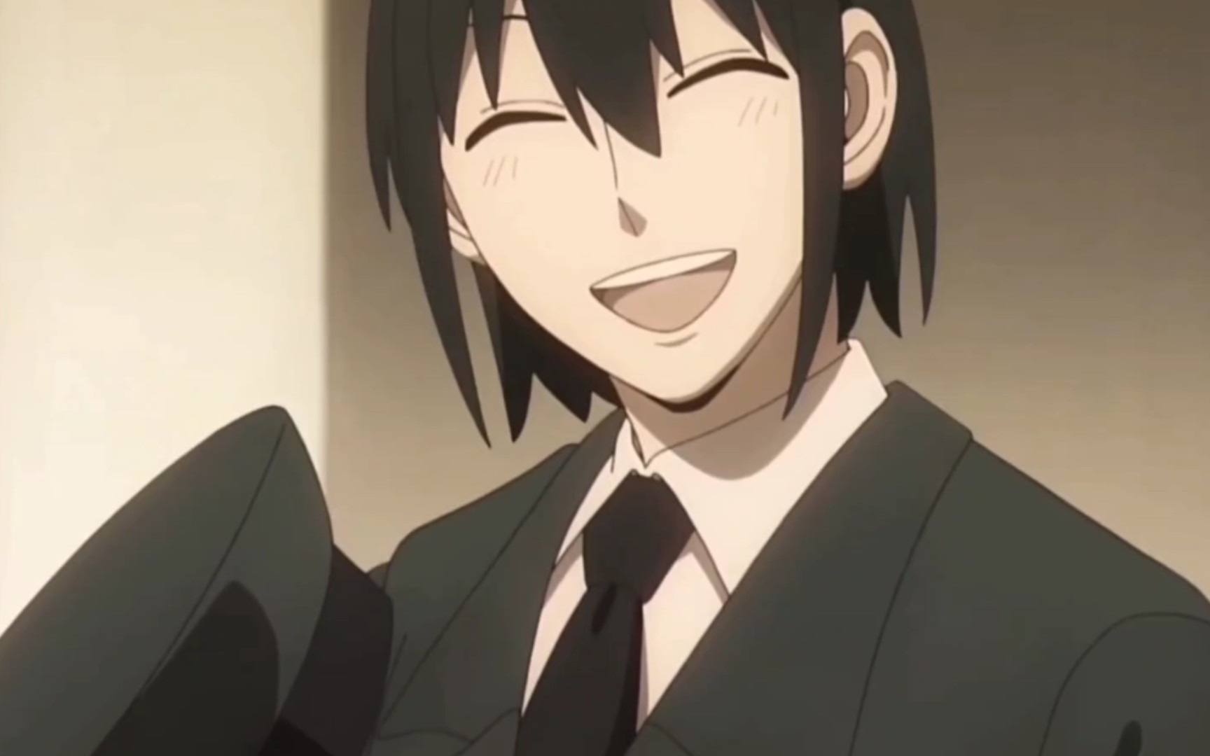 【尤里.布莱尔】尤里是条"乖小狗"