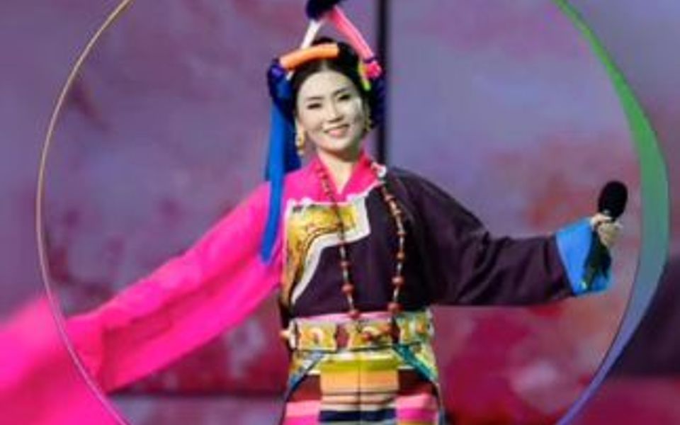 演唱 芒康卓玛曲宗【赤度尼玛】歌手 卓玛曲宗